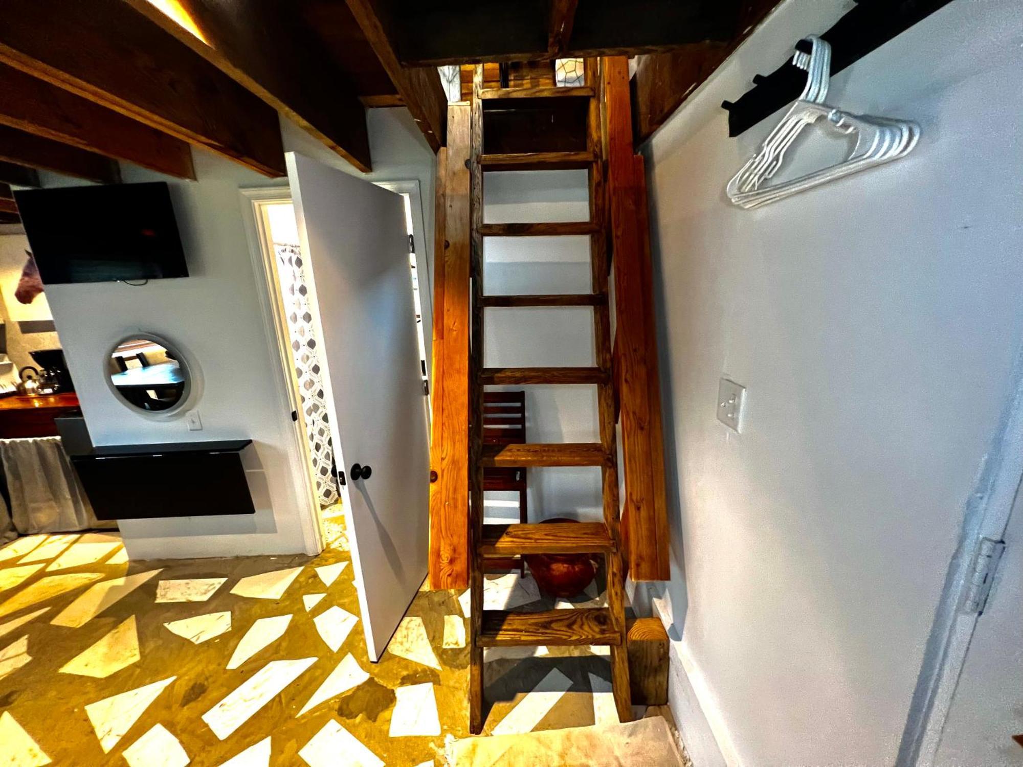 Cape Charles Tiny Livin' Villa ภายนอก รูปภาพ