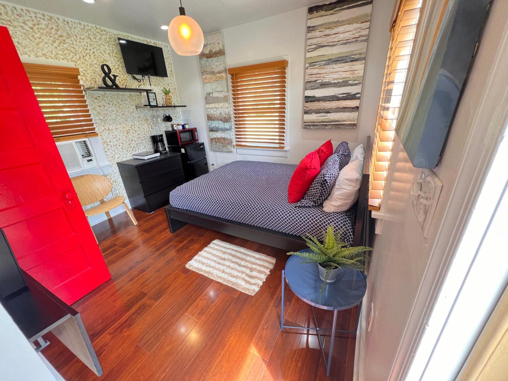 Cape Charles Tiny Livin' Villa ภายนอก รูปภาพ